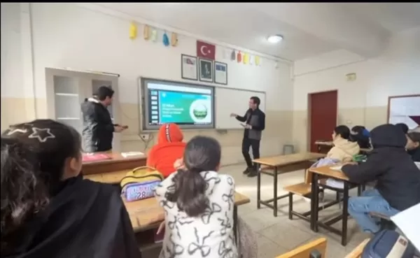 Sınıflara “Yeşil Baskın”