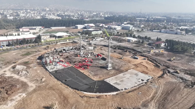 Görenler İnanamıyor: Kahramanmaraş’ın Yeni Stadı Şekilleniyor! İşte O Tarih…