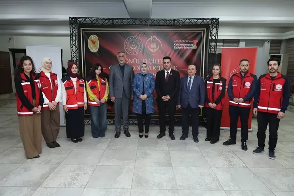 Ünlüer’den Gönül Elçilerine Anlamlı Mesaj: “Her Deniz Yıldızı Bir Umudu Temsil Ediyor”