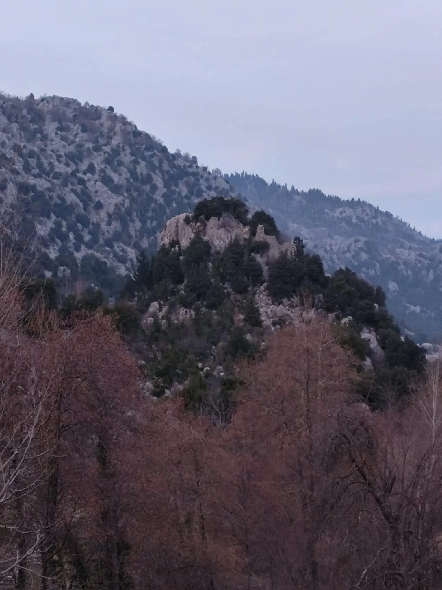 Andırın’ın Gökyüzüne Uzanan Mirası: Keleşli Kalesi Ziyaretçilerini Bekliyor!