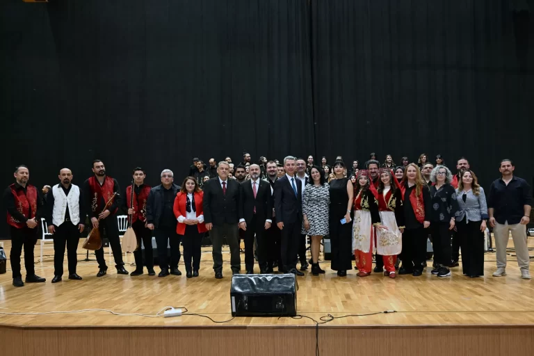 Anadolu Ezgileri KSÜ Sahnesinde Hayat Buldu!
