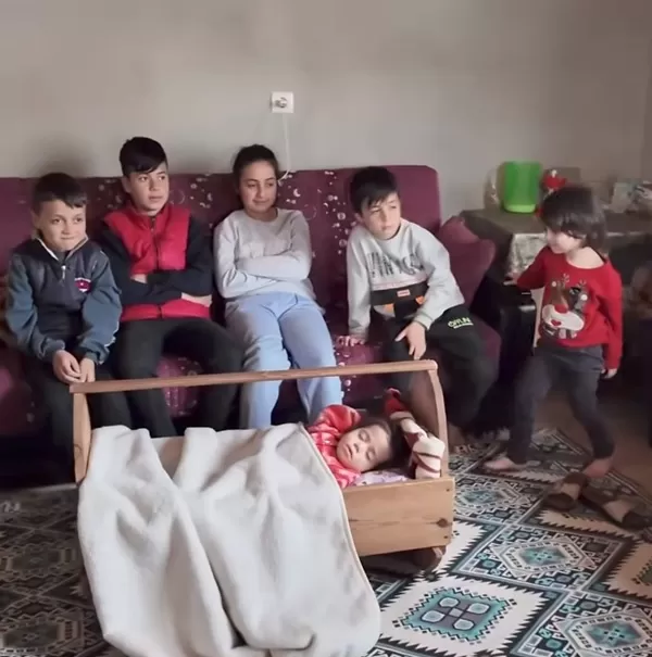 Başkan Gökşen’den 8 Yetimli Aileye Yeni Ev Sözü