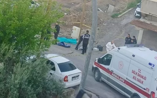 Onikişubat’ta Kanlı Hesaplaşma: Sokak Ortasında Pompalı Tüfekle Öldürüldü!