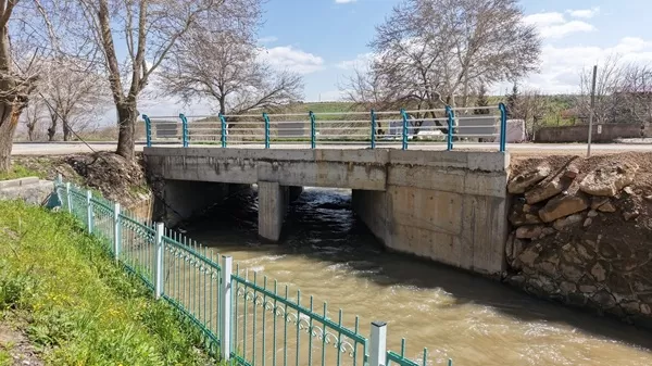 Şekeroba Köprüsü 2 Kat Genişledi