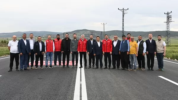Müjdeyi Başkan Görgel Verdi: Dulkadiroğlu Kırsalına 4 Şeritli Otoban Konforu! Bu Gece Bitiyor!