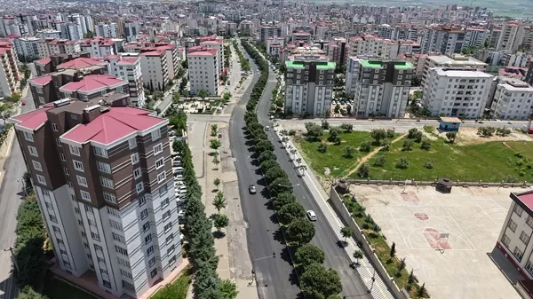 Maraş Sürücülerine Büyükşehir Müjdesi! Ahır Dağı Caddesi 12 Milyonluk Yatırımla Ok Gibi Oldu