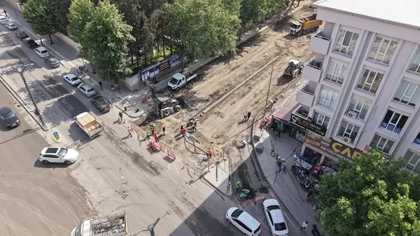 Cahit Zarifoğlu Caddesi Sil Baştan Yenileniyor: Altyapı ve Asfalt Seferberliği!