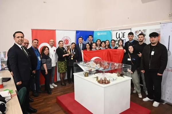 Kahramanmaraşlı Genç Şefler Sırbistan’da Tarih Yazdı: Uluslararası Gastronomide Altın Kupa!