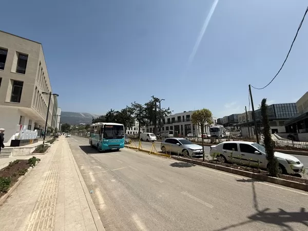 Azerbaycan Bulvarı’na Nefes Aldıracak Hamle: Toplu Taşımaya Özel Servis Yolu!