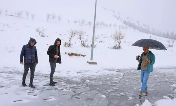 Bölge Şaşkın, Ekipler Teyakkuzda: Mayıs Ayında Kahramanmaraş ve Çevre İllere Kar Düştü!