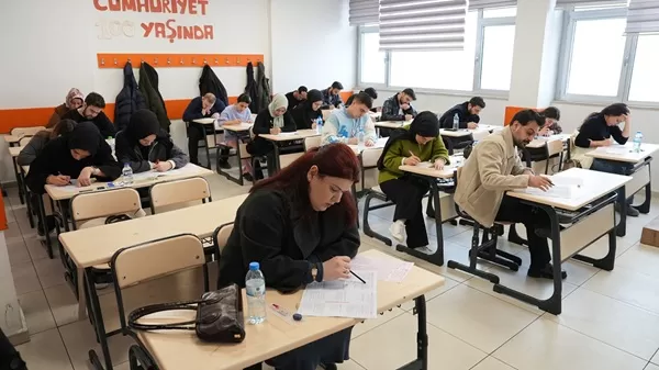 Pusula Maraş ile KPSS Yolunda Dev Prova: 4 Bin Aday Ter Döktü!