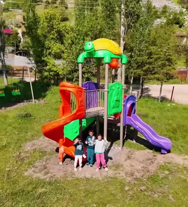Büyükşehir ve İlçe Belediyesi El Ele Verdi, Mahalleye Neşe Geldi!