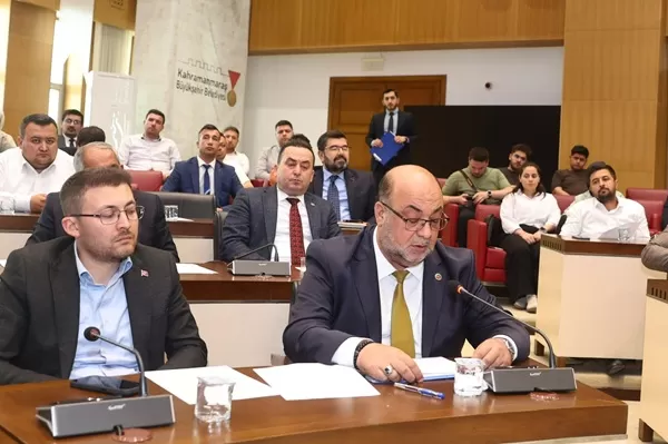 Başkan Akpınar Mecliste Masaya Vurdu!