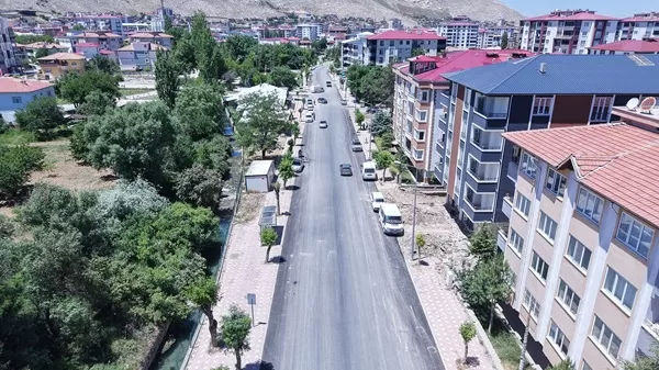 Elbistan Pınarbaşı’nda Dev Asfalt Müjdesi! İlk Etap Bitti, Yol Trafiğe Açıldı!