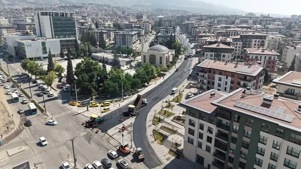 Zübeyde Hanım Caddesi’nde Son Kat Asfalt Dökülüyor!