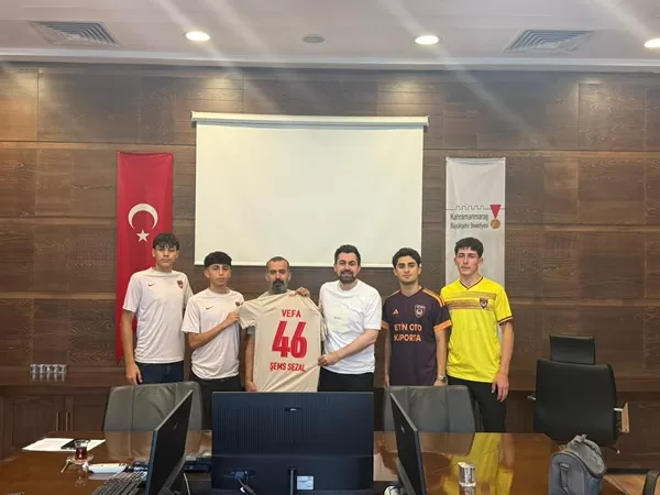 Gençliğin En Büyük Destekçisi Sezal’a Vefa Ziyareti