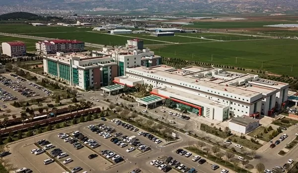 Kahramanmaraş Sağlıkta Sınıfta Kaldı: Milyarlık Saray Gibi Hastaneler Var, İçinde Tek Bir Uzman Doktor Yok!
