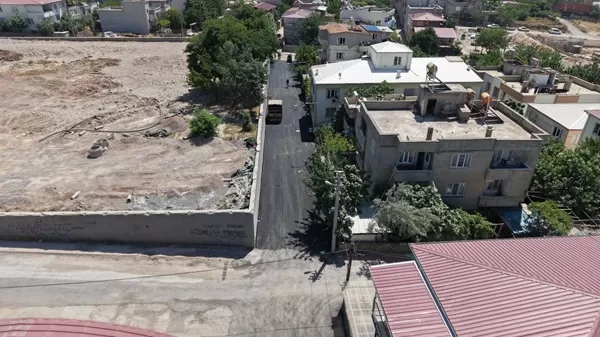 Piri Reis’te Asfalt Yama Seferberliği!