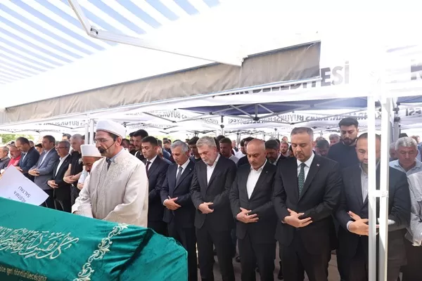 Yangında Can Veren Saltalı Ailesi Gözyaşlarıyla Defnedildi!