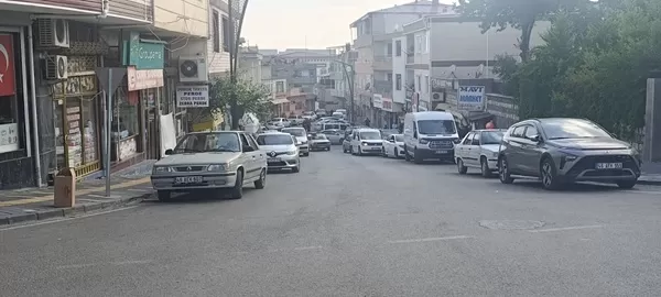 Andırın’da Yaz Nüfusu Katlandı, Trafik ve Otopark Çilesi Başladı!