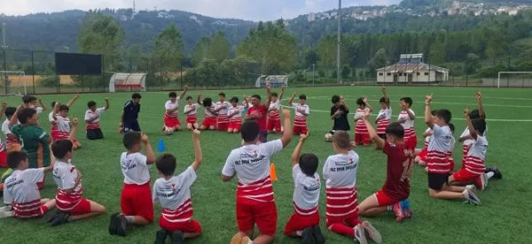 Andırın’da Yaz Spor Okulları Coşkuyla Devam Ediyor: Gençler Sporda Buluşuyor