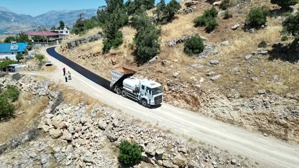 Karagöl-Çobanlı Bağlantı Yolunda Sathi Kaplama Çalışmaları Başladı