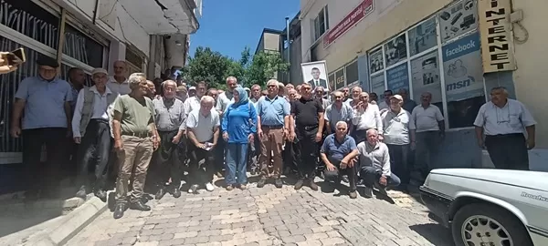 CHP Andırın İlçe Teşkilatında Toplu İstifa Depremi: 900 Delege ve Yönetim İstifa Etti