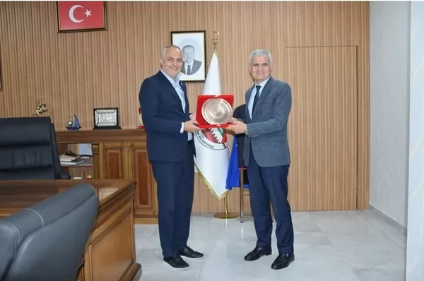 İl Millî Eğitim Müdürü Turan Akpınar’dan Andırın Belediye Başkanı Gökşen’e Ziyaret