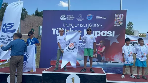 Nova Hilal Spor Kulübü Kano Branşındaki İlk Yarışında Tarih Yazdı