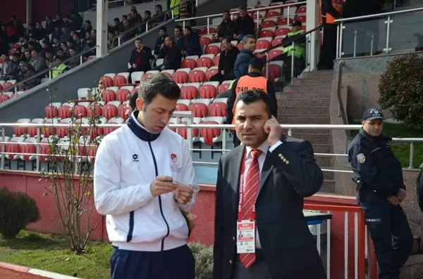 Türkiye Futbol Saha Komiserleri Derneği Kahramanmaraş Şubesi Sezonu Değerlendirdi