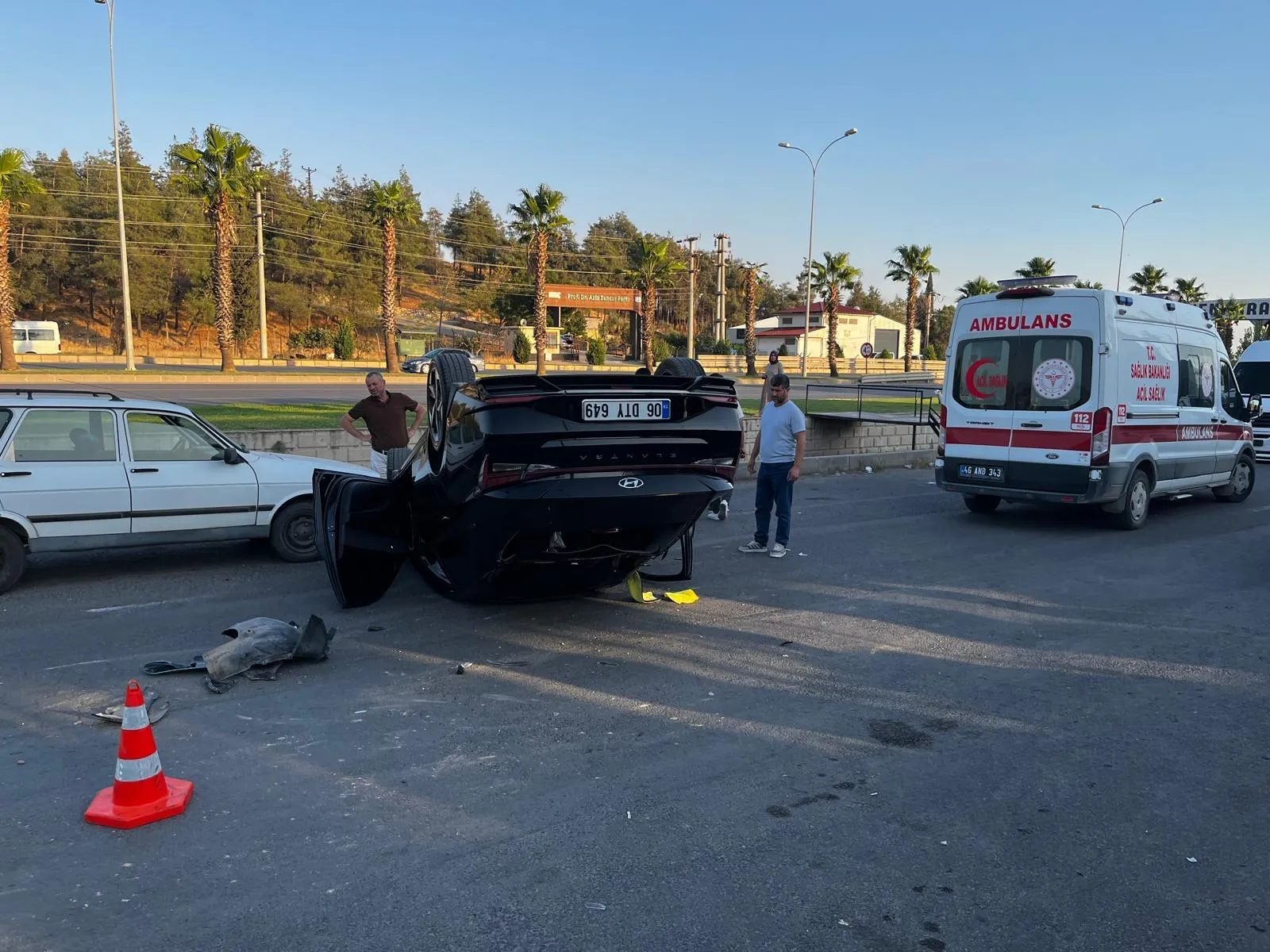 Kahramanmaraş’ta Trafik Kazası: Kontrolden Çıkan Otomobil Ters Döndü, 1 Yaralı