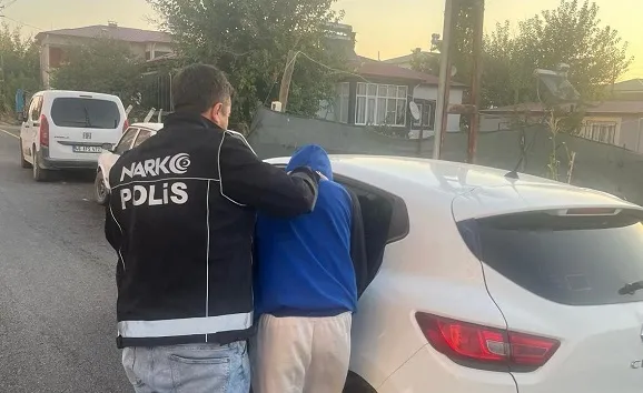 Elbistan’da İki Ayrı Operasyonda 4 Şüpheli Tutuklandı