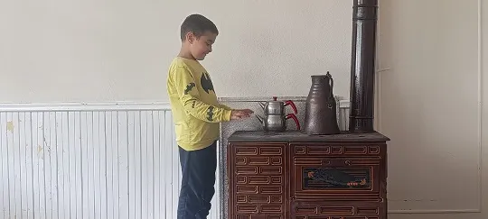 Kahramanmaraş’ın Yükseklerinde Soğuk Havası Etkisini Gösterdi: Andırın’da Bacalar Tütmeye Başladı!
