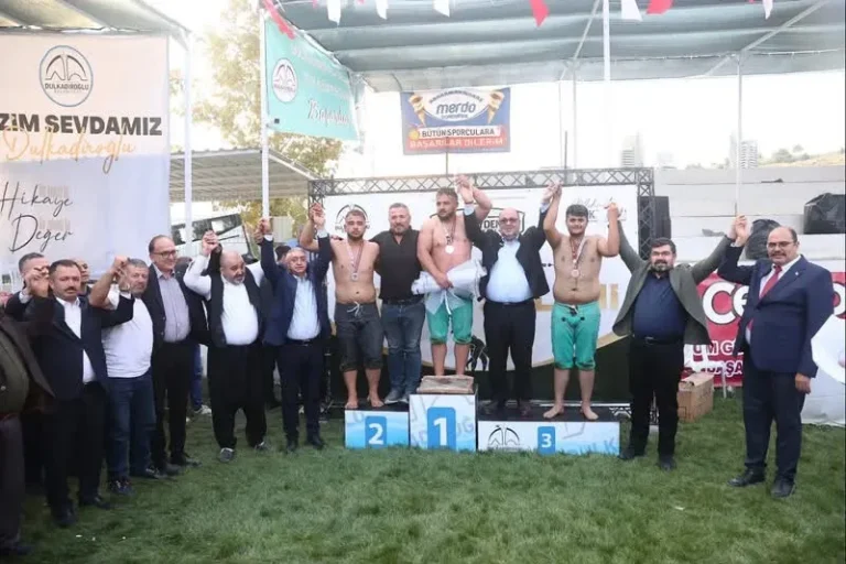 Bertiz Baydemirli Er Meydanı’nda Şampiyonlar Belli Oldu: Başpehlivan Anıl Kılıçsallayan!