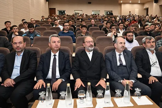 Ali Erbaş KSÜ’de Konuştu: “Kahramanmaraş’ın Tarihi Hafızası İlim ve Mücadeleyle Dolu!”