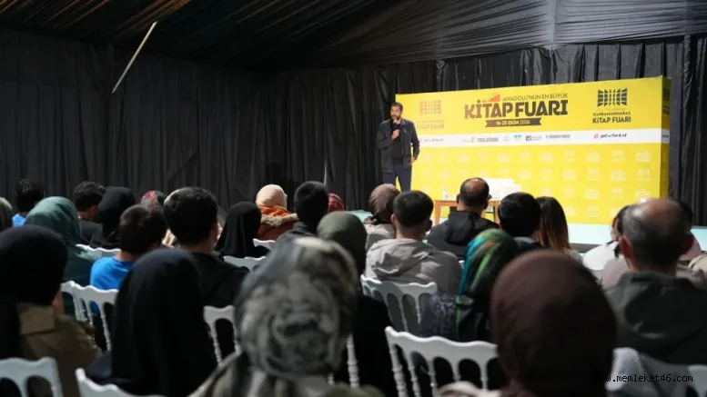 Altay Cem Meriç, Kitap Fuarı’nda İslami İlimleri Anlattı: KAFUM’da Yoğun İlgi!